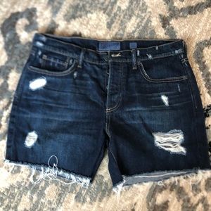 Lucky brand “boyfriend short”